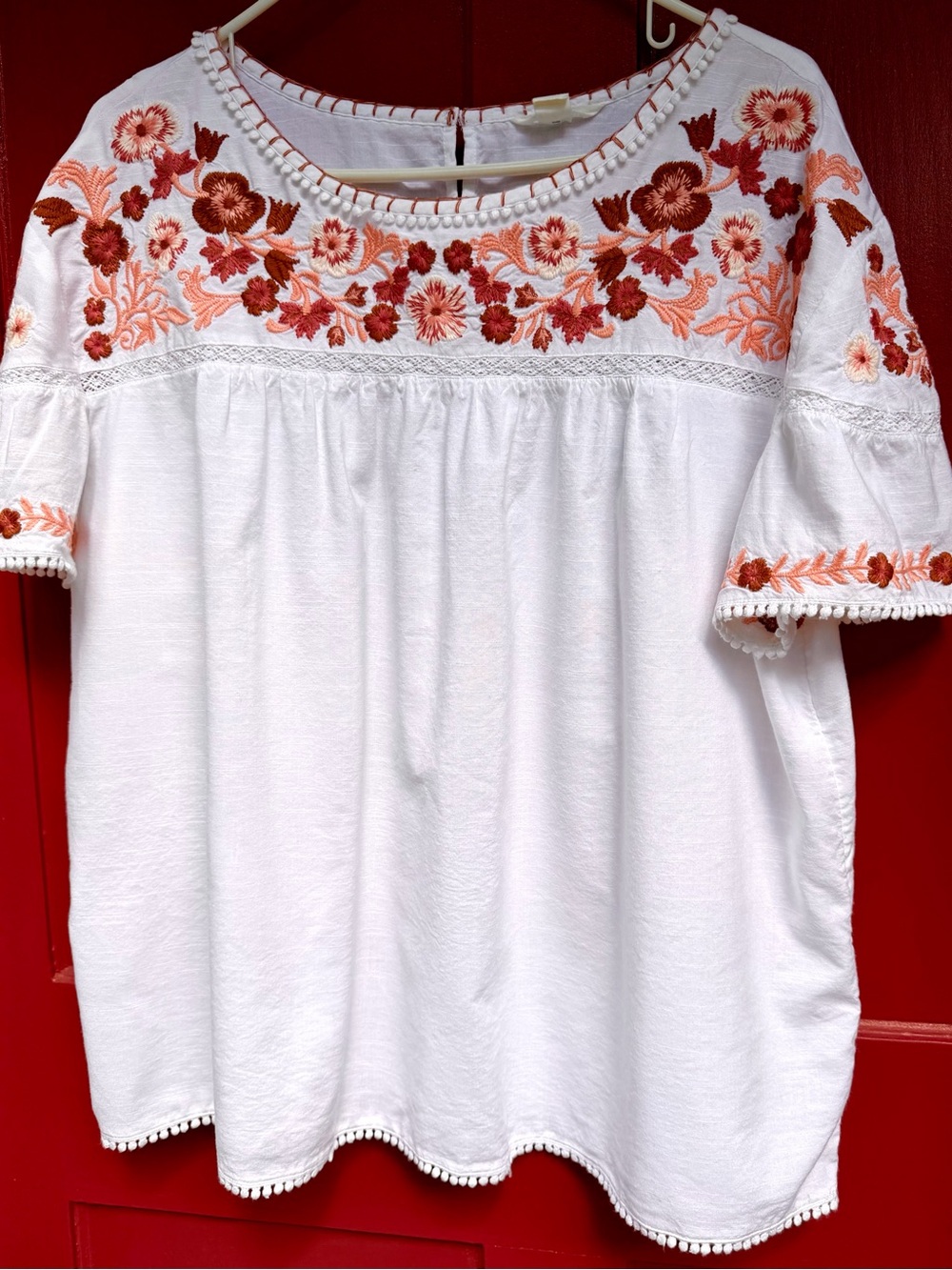 Caslon White Tunic with Rust and Peach Floral Embroidery